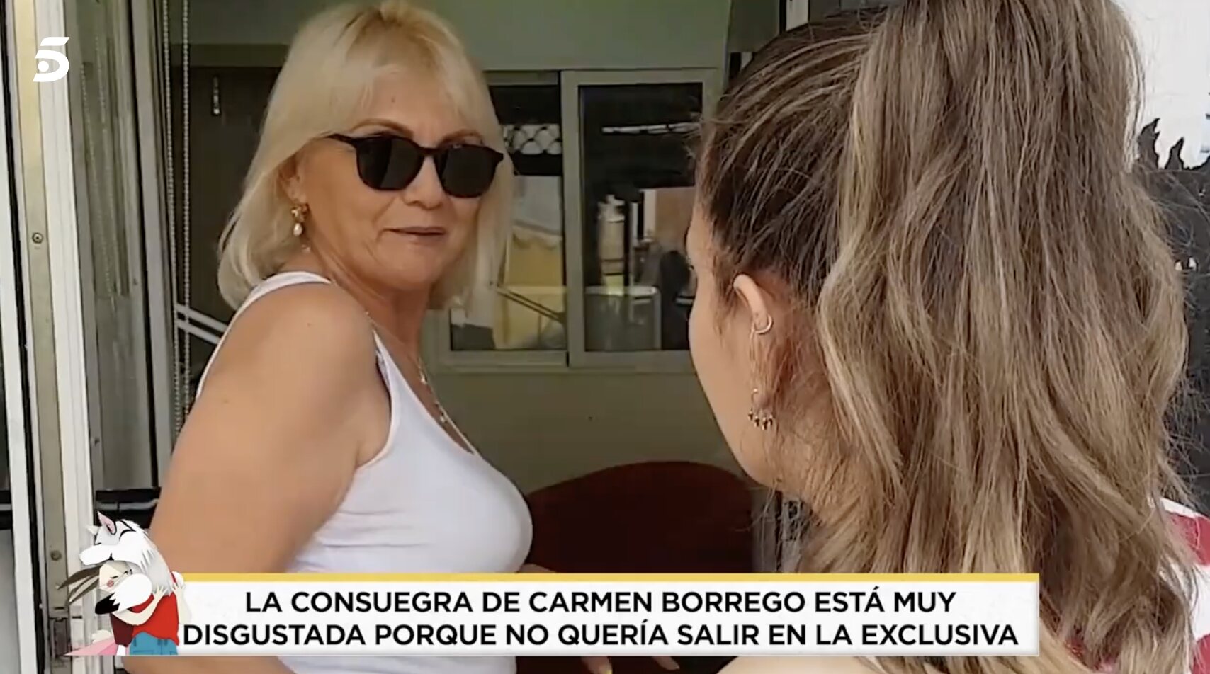 La consuegra de Carmen Borrego, sorprendida por salir en l revista | Foto: Telecinco.es
