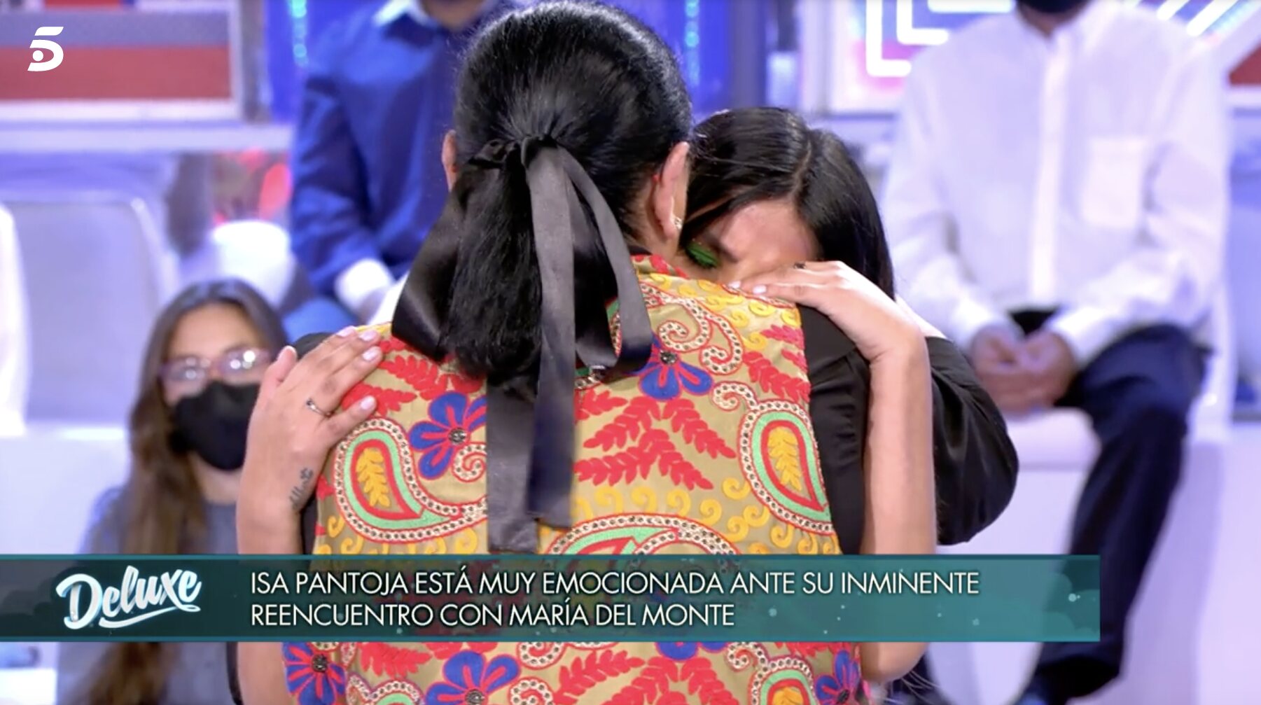 María del Monte e Isa Pantoja se reencuentran después de 10 años | Foto: Telecinco.es