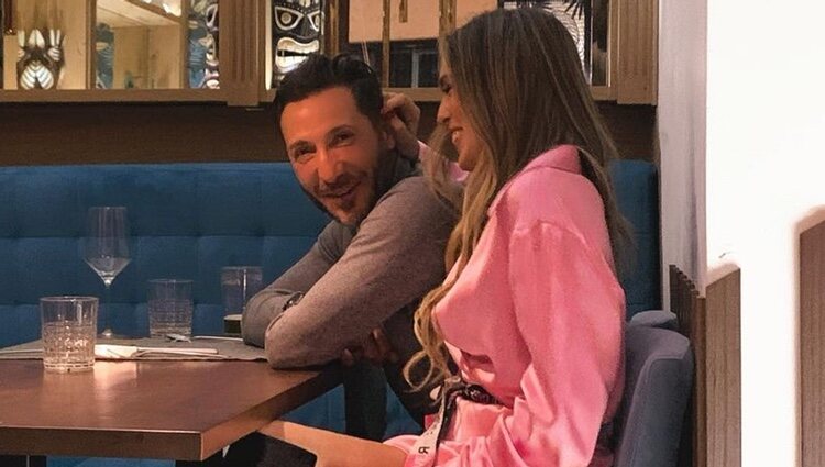 Marta Riesco y Antonio David en un restaurante / Foto: Instagram