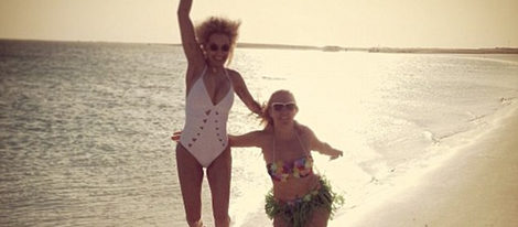Rita Ora con una amiga Foto/Instagram