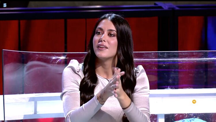 Rosario hablando en el debate |Foto: Telecinco