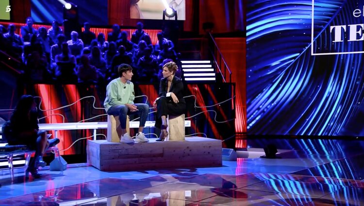 Javi y Sandra Barneda en el plató del debate |Foto: Telecinco