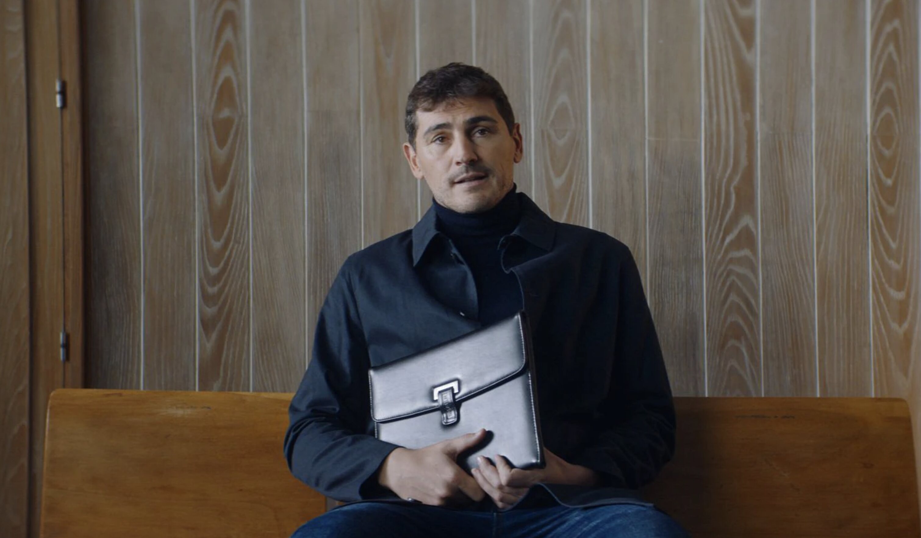 Iker Casillas haciendo un cameo en el anuncio de Campofrío