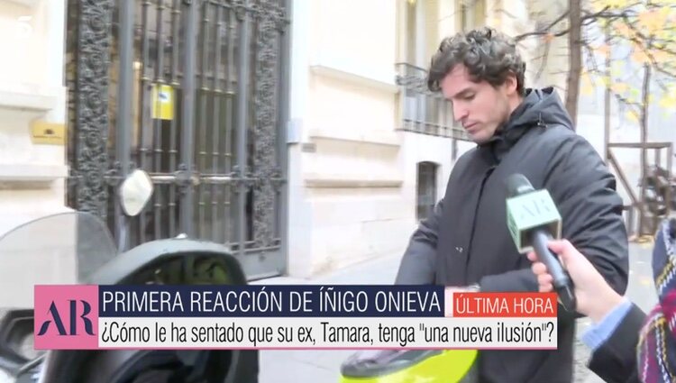 Íñigo Onieva saliendo de su casa al encuentro con la reportera de 'El Programa de AR' / Foto: Telecinco