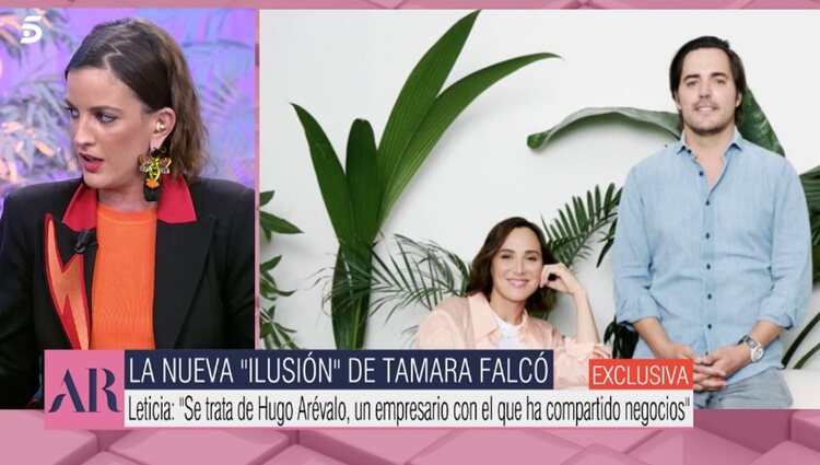 La periodista Leticia Requejo en 'El Programa de AR' contando la nueva ilusión de Tamara Falcó / Foto: Telecinco
