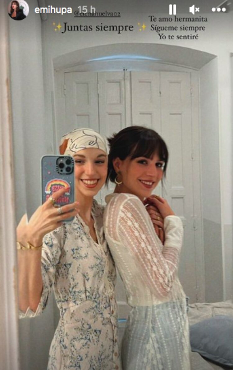 Emi con su hermana Elena | Instagram