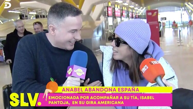 Anabel Pantoja en el aeropuerto | Foto: telecinco.es