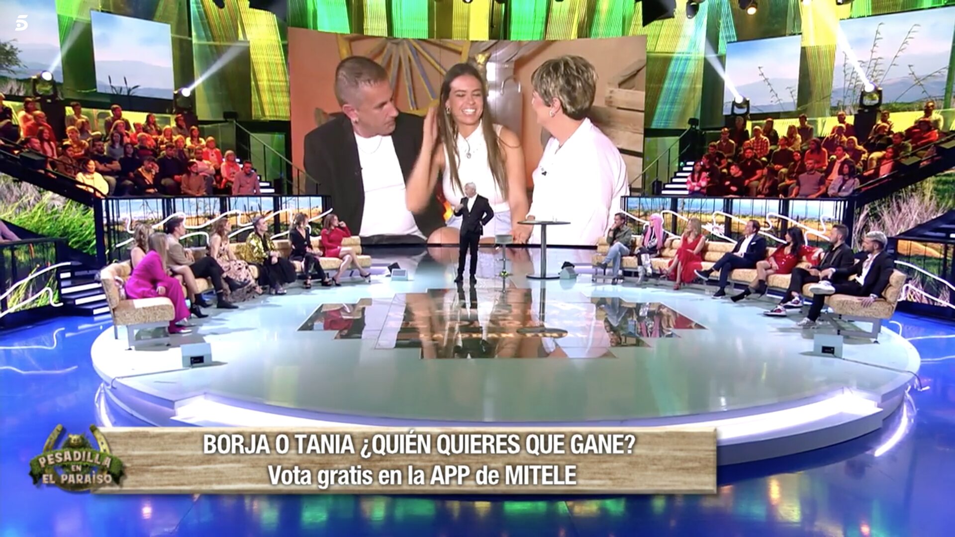 Los colaboradores hablan sobre Tania Déniz / Foto: Telecinco.es