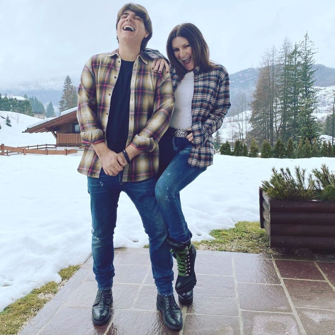 Laura Pausini y Paolo Carta en la nieve/ Foto: Instagram