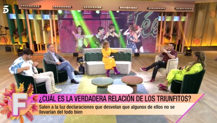 Manu Tenorio en el programa 'Fiesta' hablando de sus últimas declaraciones/ Foto: Telecinco