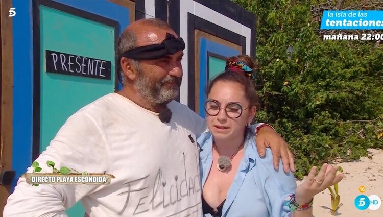 Ginés Corregüela se reencuentra con su exmujer e hija | Foto: Telecinco
