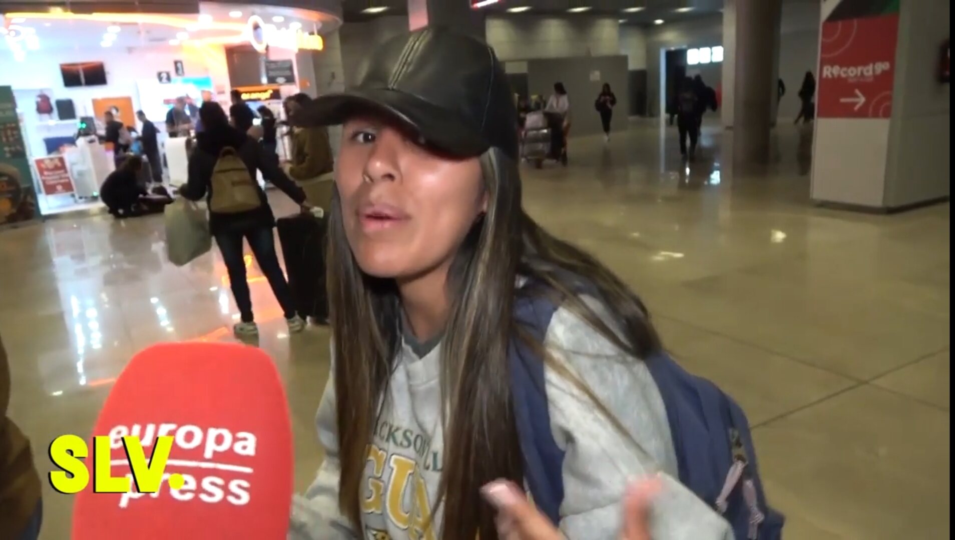 Isa Pantoja llega al aeropuerto / Foto: Telecinco.es