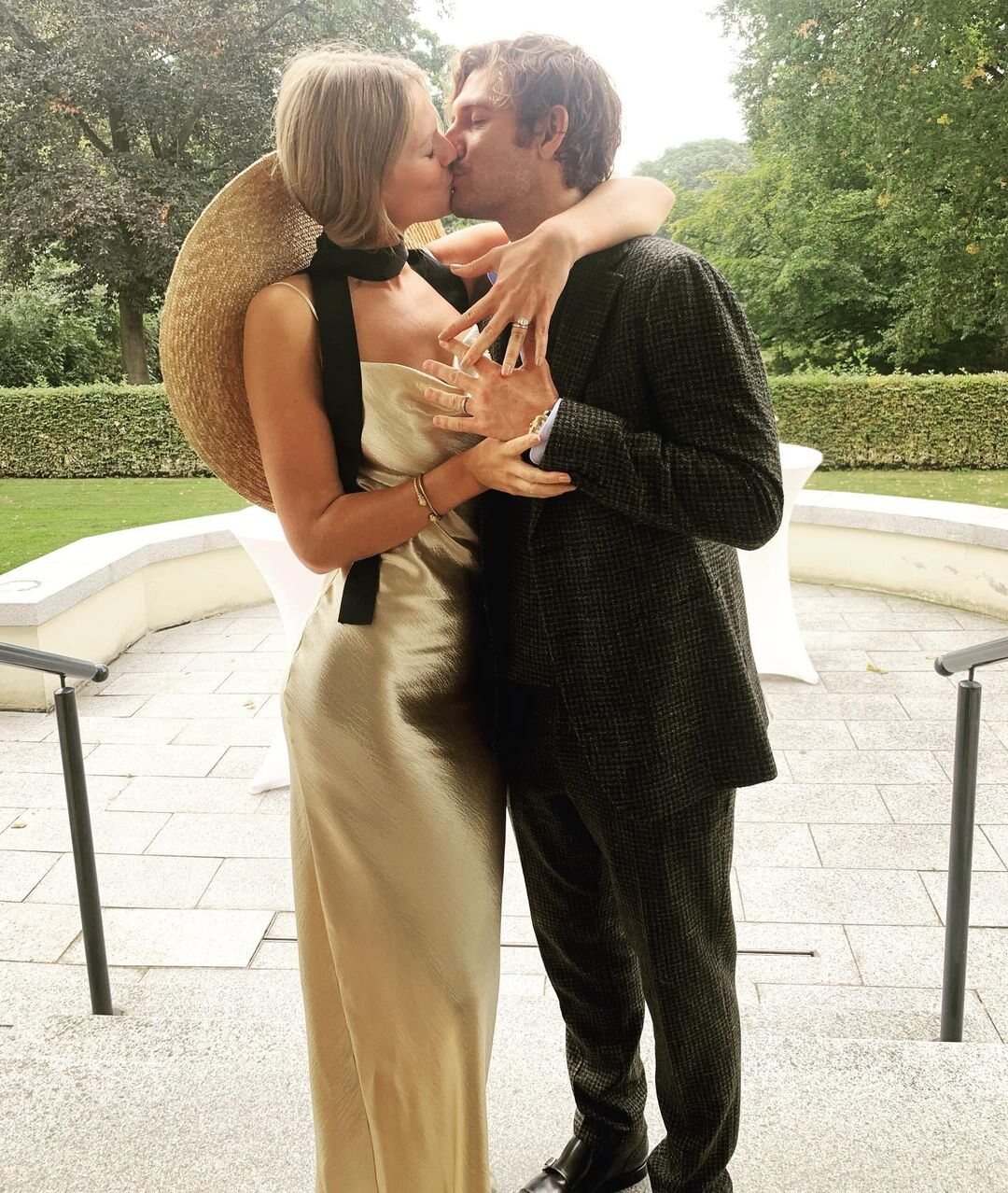 Toni Garrn y Alex Pettyfer se casaron en octubre de 2020 | Foto: Instagram