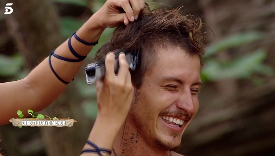 Jonan se rapa el pelo | Foto: telecinco.es