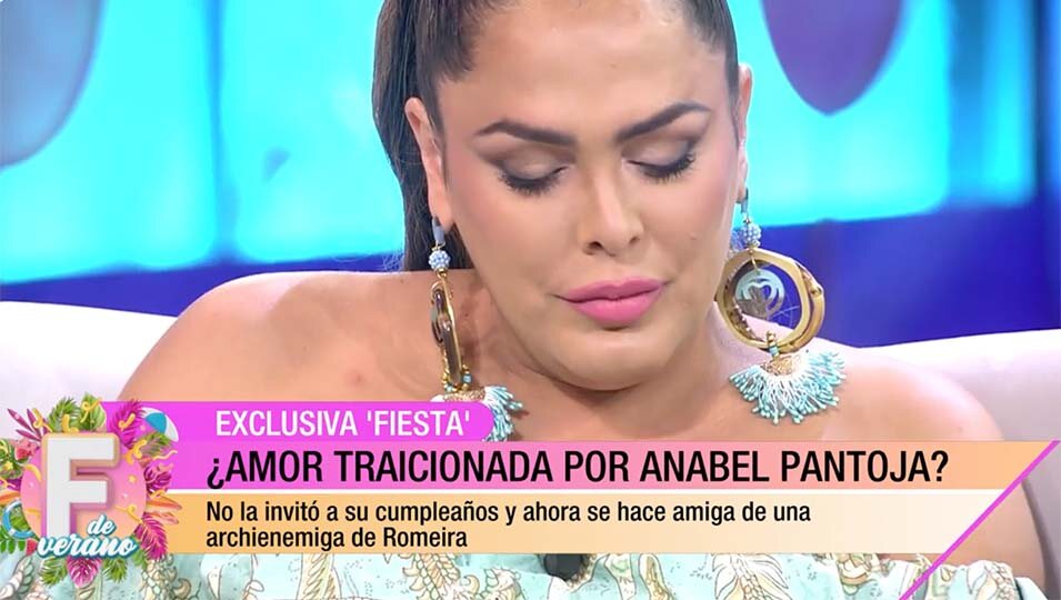 Amor Romeria cabizbaja tras ver las imágenes de Anabel Pantoja y Sofía Suescun/Foto:Telecinco