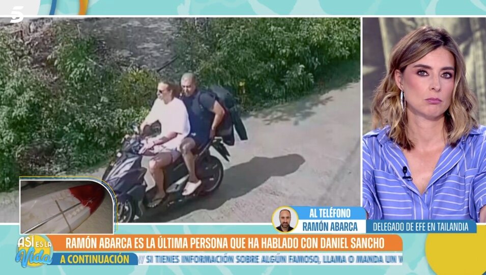 Daniel Sancho en la moto con Edwin | Foto: telecinco.es