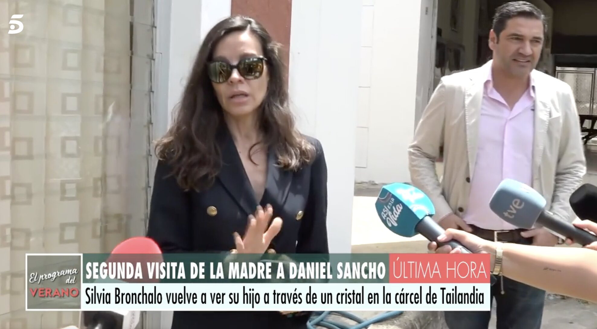 Silvia Bronchalo ha hablado con la prensa tras su segunda visita a Daniel Sancho | Foto: Telecinco.es