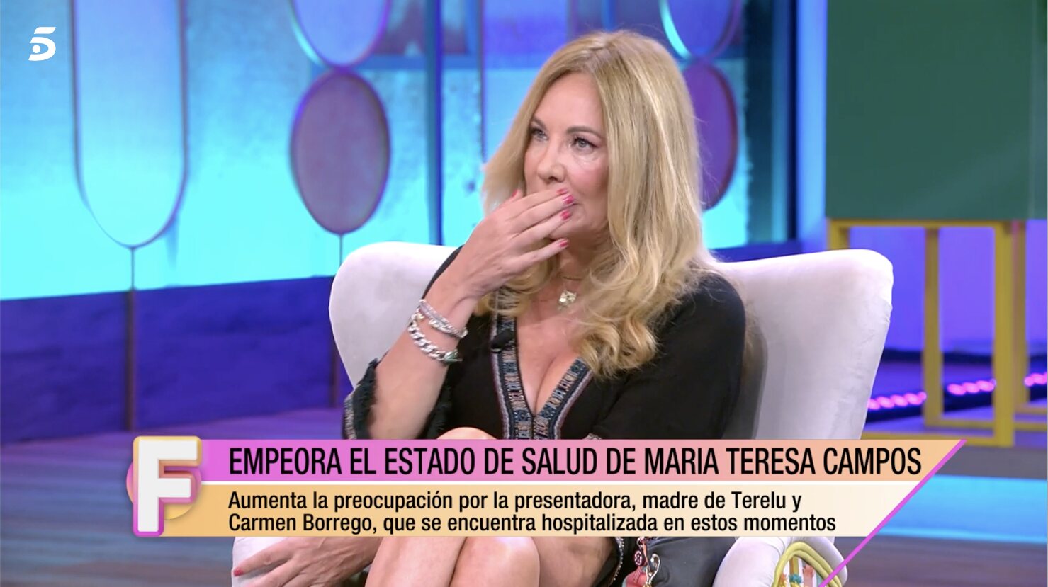 Belén Ro apareció en 'Fiesta' muy afectada por el ingreso de María Teresa Campos | Foto: Telecinco.es