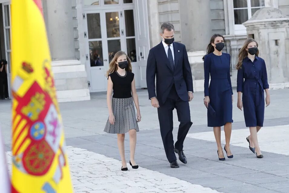 Los Reyes y sus hijas en el Homenaje de Estado a las víctimas de la pandemia en julio de 2020