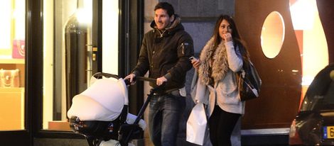 Leo Messi y Antonella Roccuzzo en París