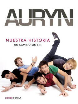 Auryn anuncia el lanzamiento de su primer libro 'Nuestra Historia, un camino sin fin' para el 4 de junio