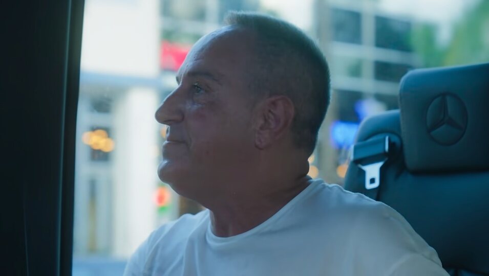 Víctor Sandoval en Miami | Foto: Netflix