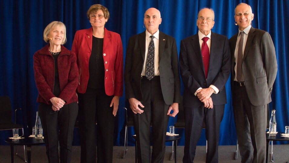 Claudia Goldin, Katalin Karikó, Drew Weissman, Louis Brus y Moungi Bawendi, los estadounidenses ganadores de los Nobel 2023