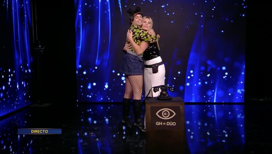 Ivana Icardi y Keroseno se abrazan | Telecinco