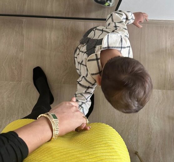 Carla Barber con su hijo Bastian/ Foto: Instagram