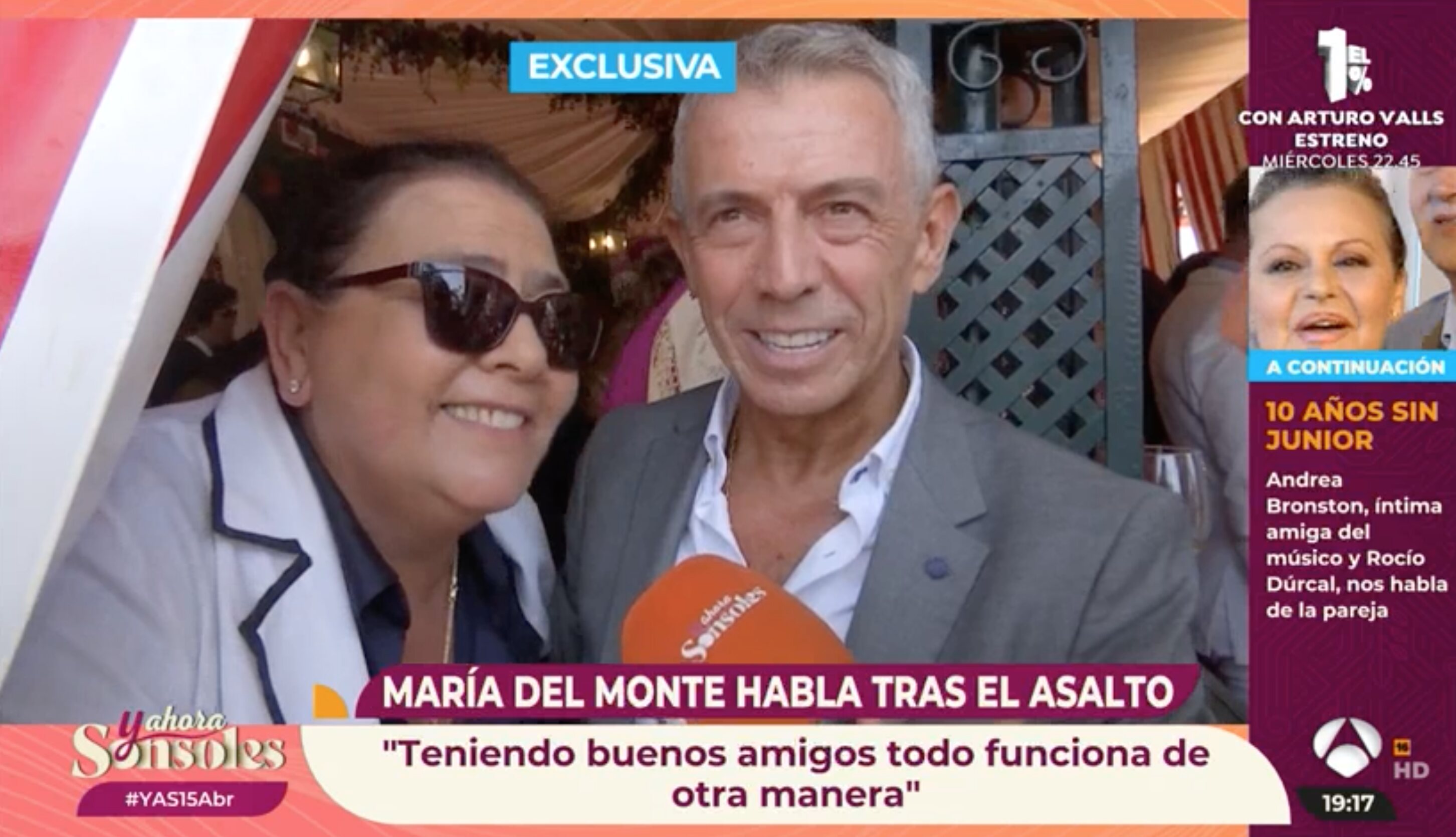 María del Monte, feliz y sonriente en la Feria de Sevilla | Foto: Antena3.com
