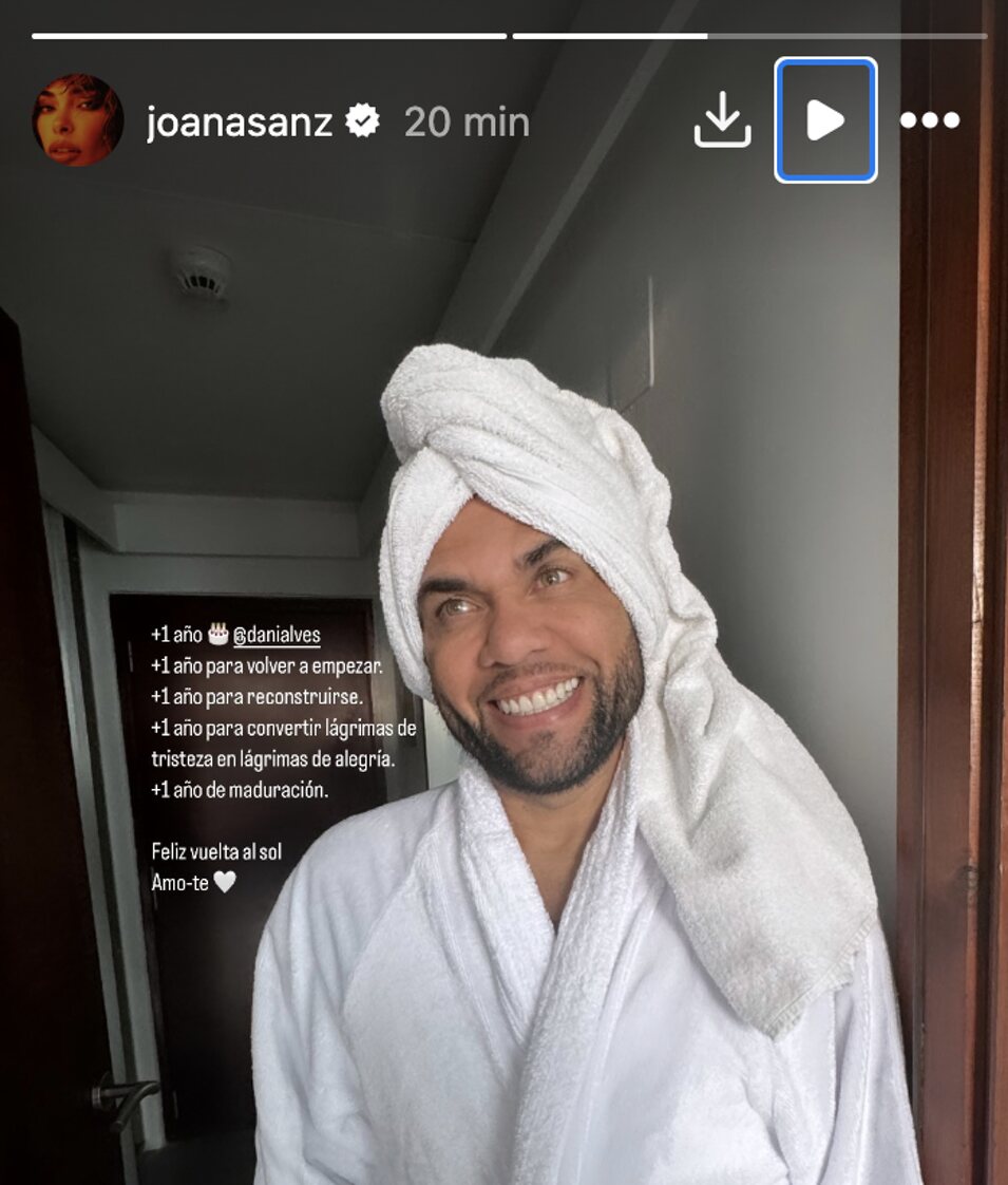 Joana Sanz felicita el 41 cumpleaños a Dani Alves | Foto: Instagram