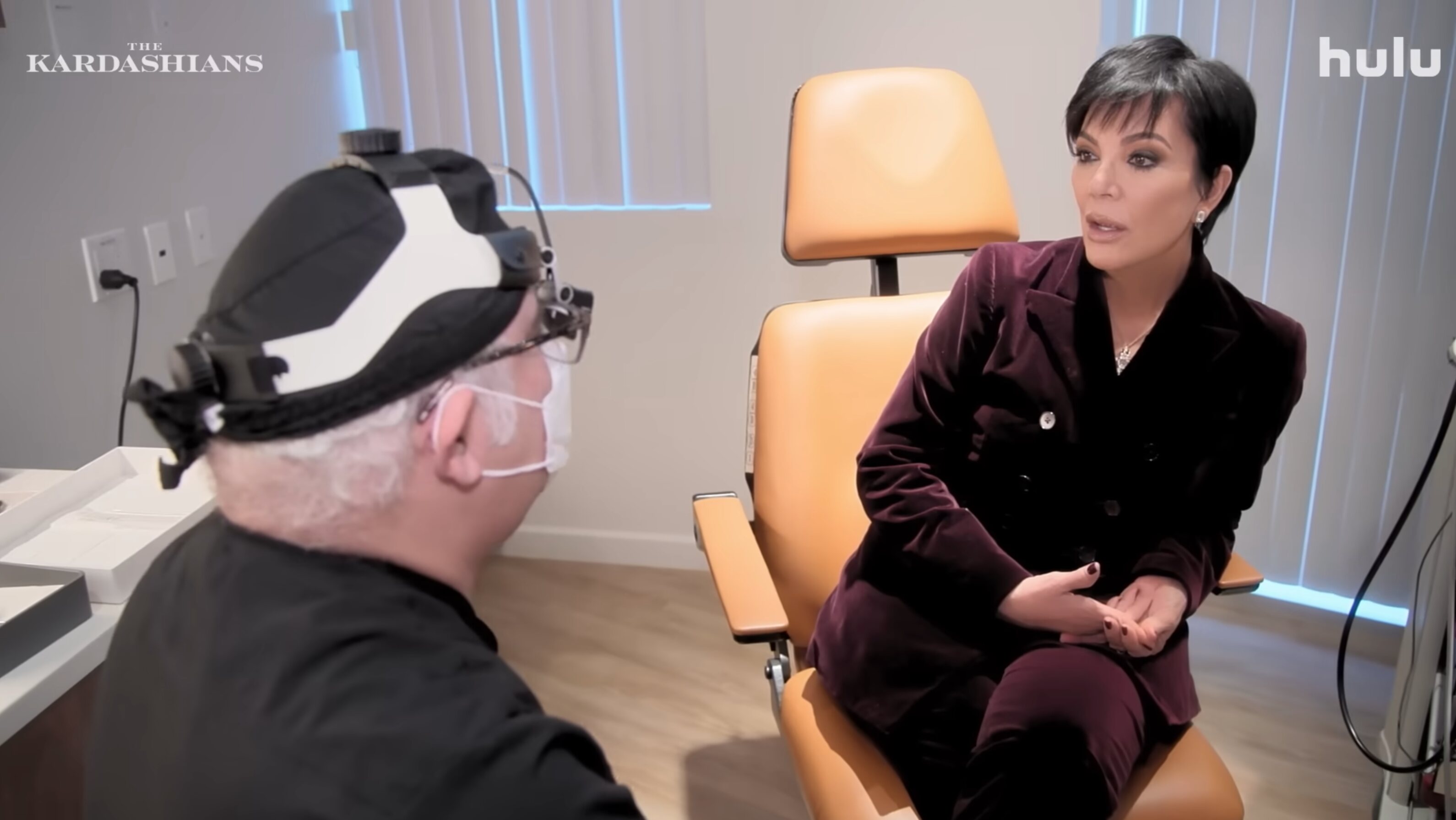 Kris Jenner tiene un tumor | Foto: Hulu / Youtube