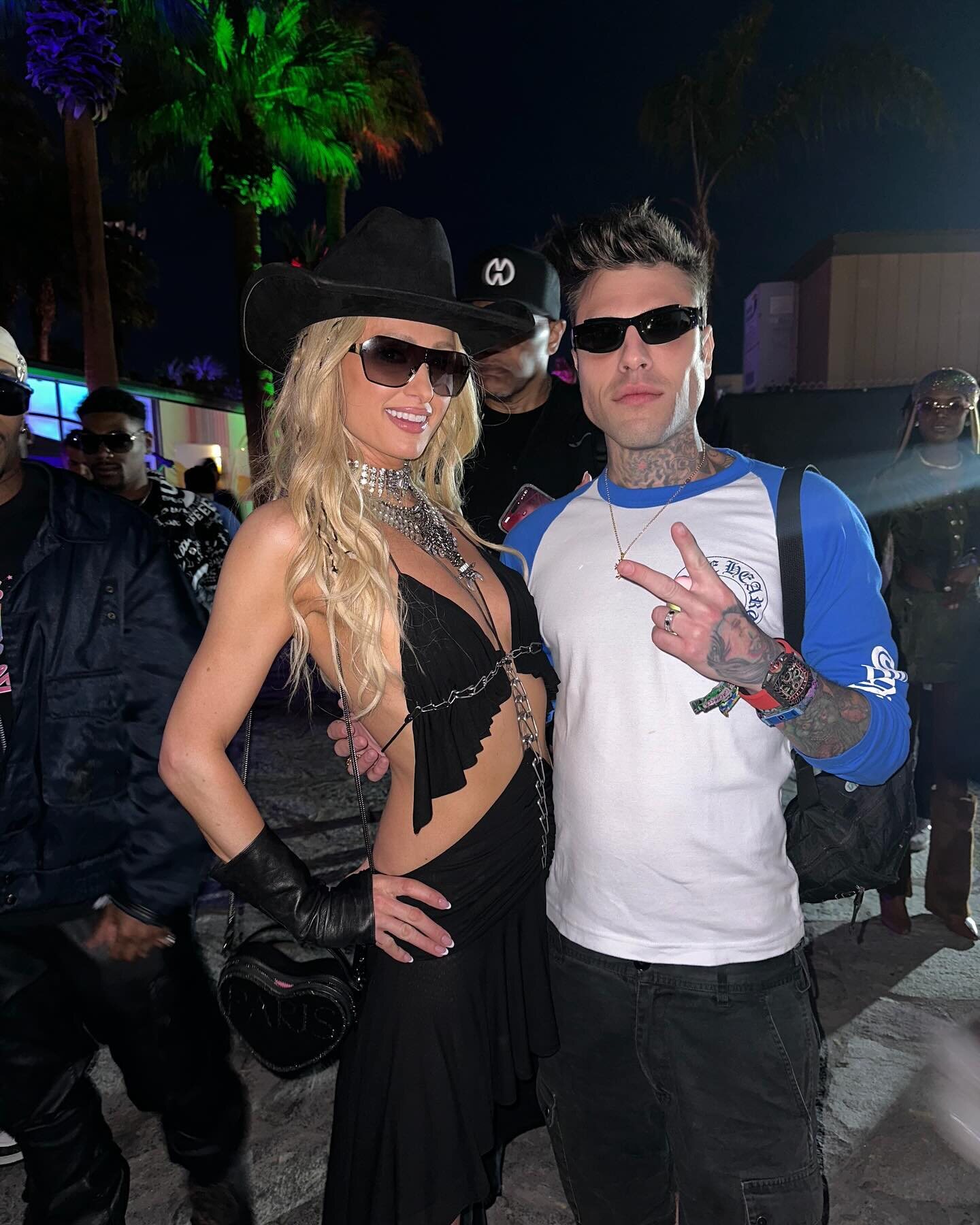 Fedez con Paris Hilton en el Coachella 2024 | Foto: Instagram