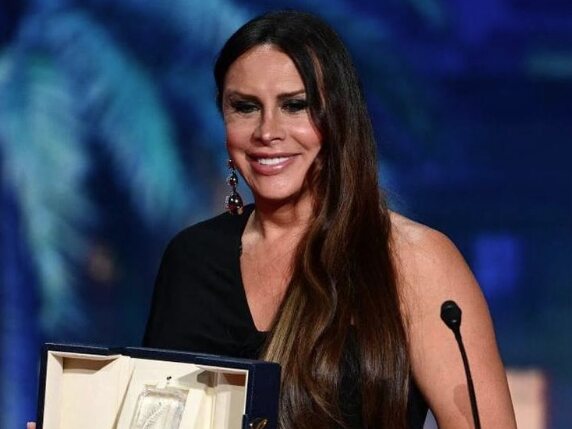 Karla Sofía Gascón ha sido premiada en Cannes/ Foto: Instagram