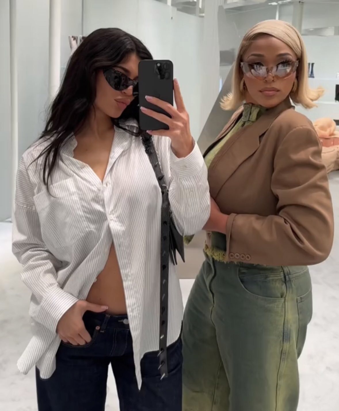 Kylie Jenner y Jordyn Woods en septiembre de 2023 | Foto: Instagram @kyliejenner