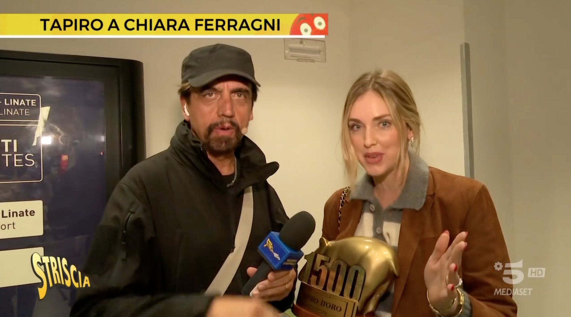 Chiara Ferragni recibe el 'Tapiro D'oro' | Foto: Strscia la notizia