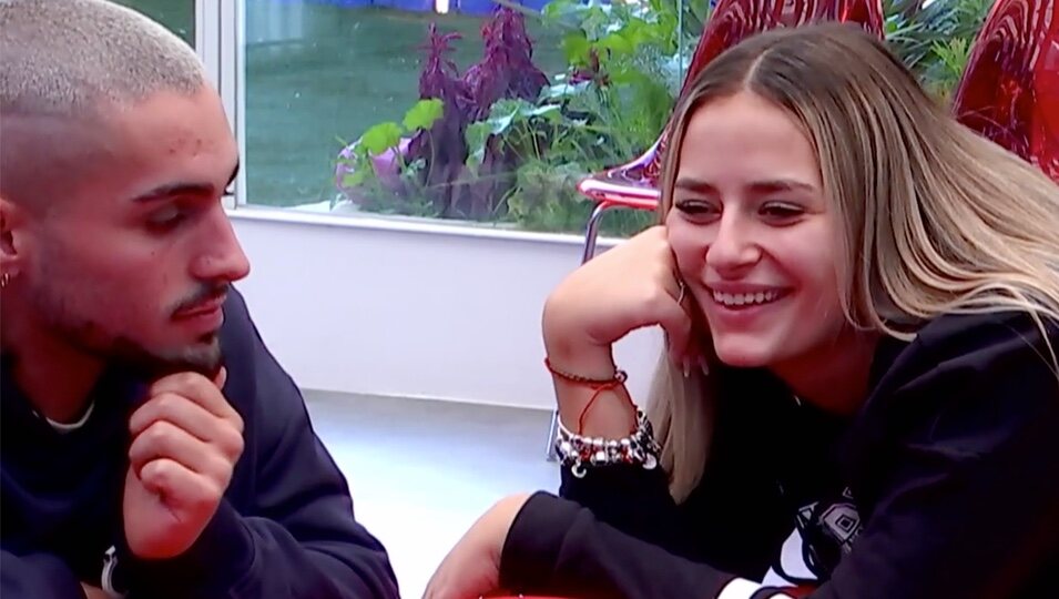 Manu se declara a Laura | Foto: telecinco.es