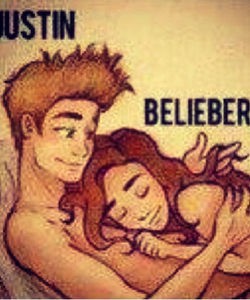 Justin con una Belieber en la cama