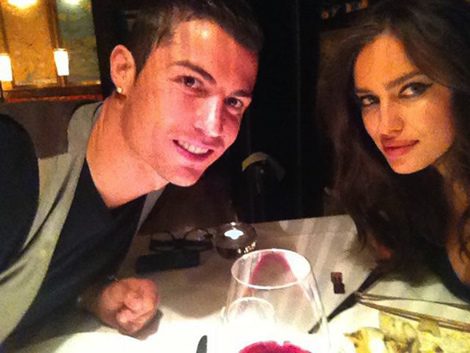 Cristiano Ronaldo, de cena íntima con Irina Shayk | Facebook