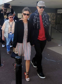 Rachel Bilson y H. Christensen pasean en Cannes