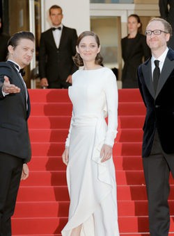 Marion Cotillard, Jeremy Renner y James Gray en Cannes