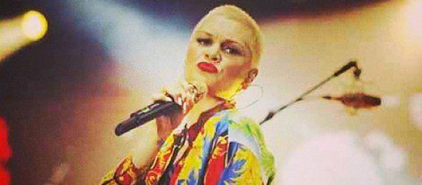 Jessie J actuando en el Isle of MTV 2013