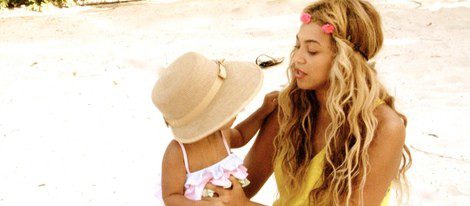 Beyoncé y su hija Blue Ivy de vacaciones