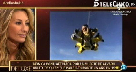 Mónica Pont recuerda en 'Sálvame deluxe' su salto en paracaídas con Álvaro Bultó