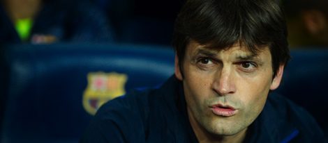 El segundo técnico del Barcelona, Tito Vilanova, intervenido de urgencia por un tumor