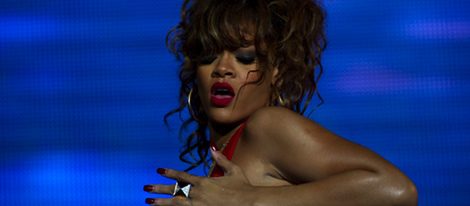 Rihanna, censurada en Francia por las escenas de sexo en el videoclip de 'We Found love'