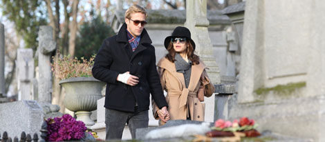  Ryan Gosling y Eva Mendes, de la mano por París