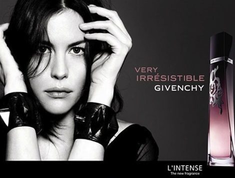 Liv Tyler, la tradicional imagen de 'Very Irrésistible', versionará a Aerosmith para Givenchy