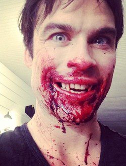 Ian Somerhalder bañado en sangre / Foto:Instagram