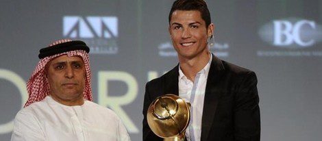 Cristiano Ronaldo recibe el Globe Soccer Award